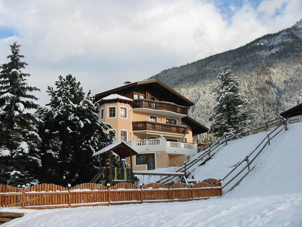 Ferienhaus Bergblick Fulpmes Exterior photo